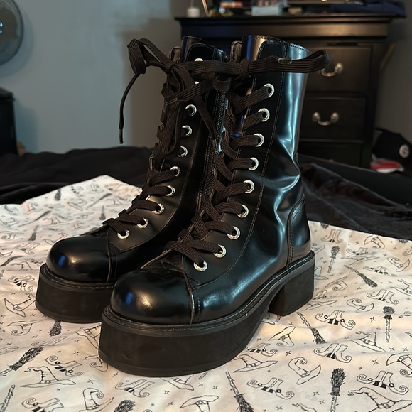 Unif platform boots - Picture 2 of 5